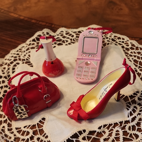 Other - Red High Heel Shoe and Accessories Set Ornaments